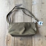 Wasabi / Stand Shoulder Pouch
