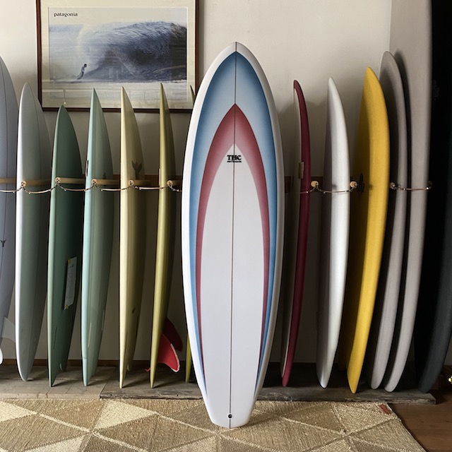 直営限定アウトレット 新品 THC Surfboards Pivot フィン 9.0ミッド 
